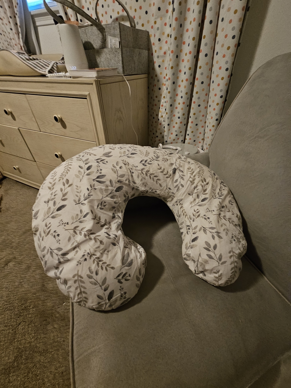 Great Condition Boppy Nursing Pillow w/ White & Gray Leaf Cover